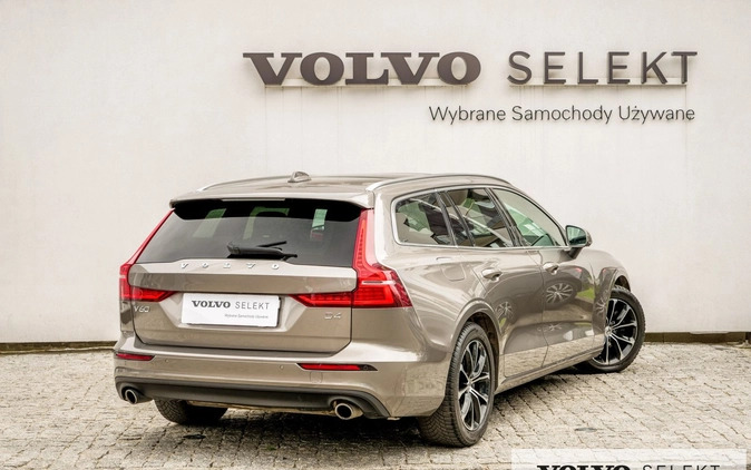 Volvo V60 cena 114900 przebieg: 121660, rok produkcji 2019 z Pilawa małe 596